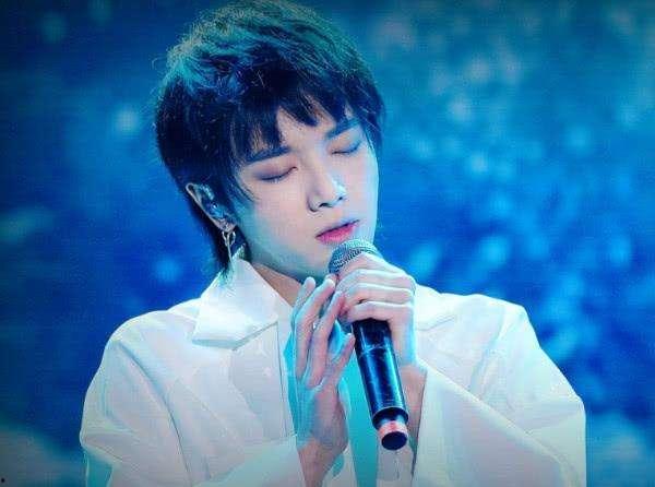 娱乐吃瓜酱华晨宇,娱乐吃瓜界的风云人物 第3张 娱乐吃瓜酱华晨宇,娱乐吃瓜界的风云人物 第3张